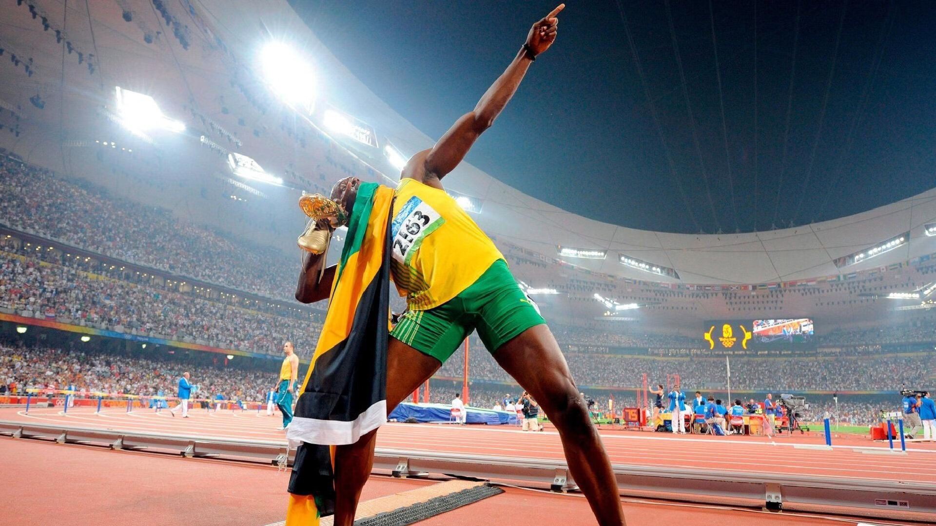 “远程办公员工线下团跑首聚” 彼此首次见面在赛道